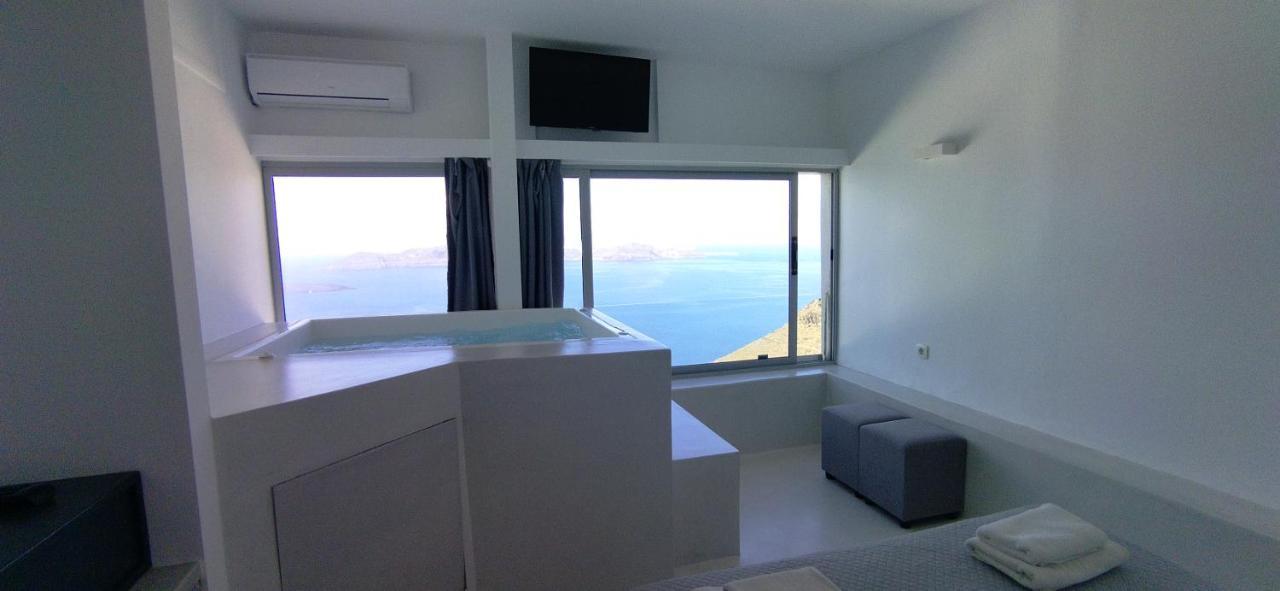 Maximilian Caldera Suites Fira  Zewnętrze zdjęcie